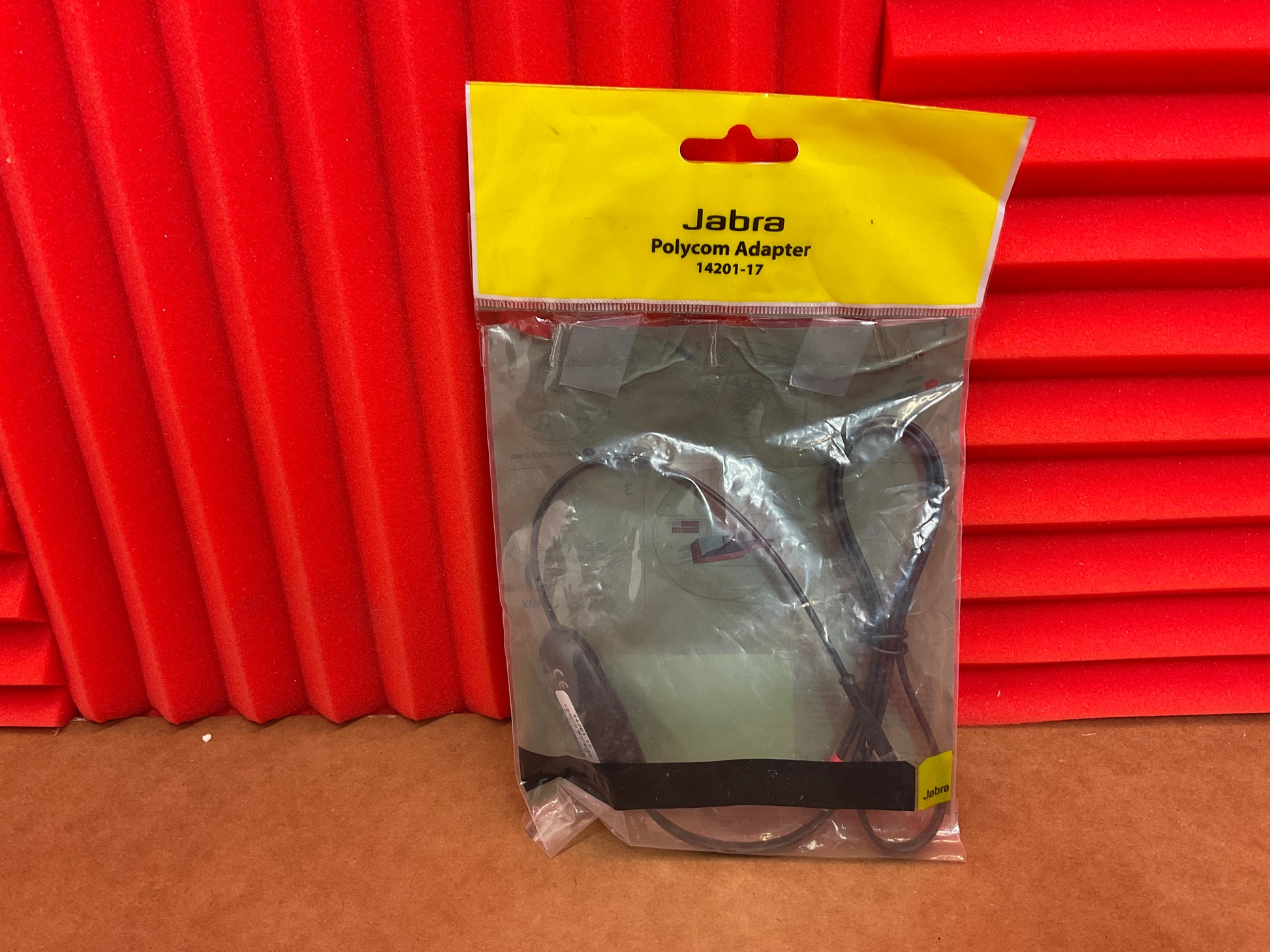 Jabra-LINK-EHS-Adapter--Polycom-SoundPoint-