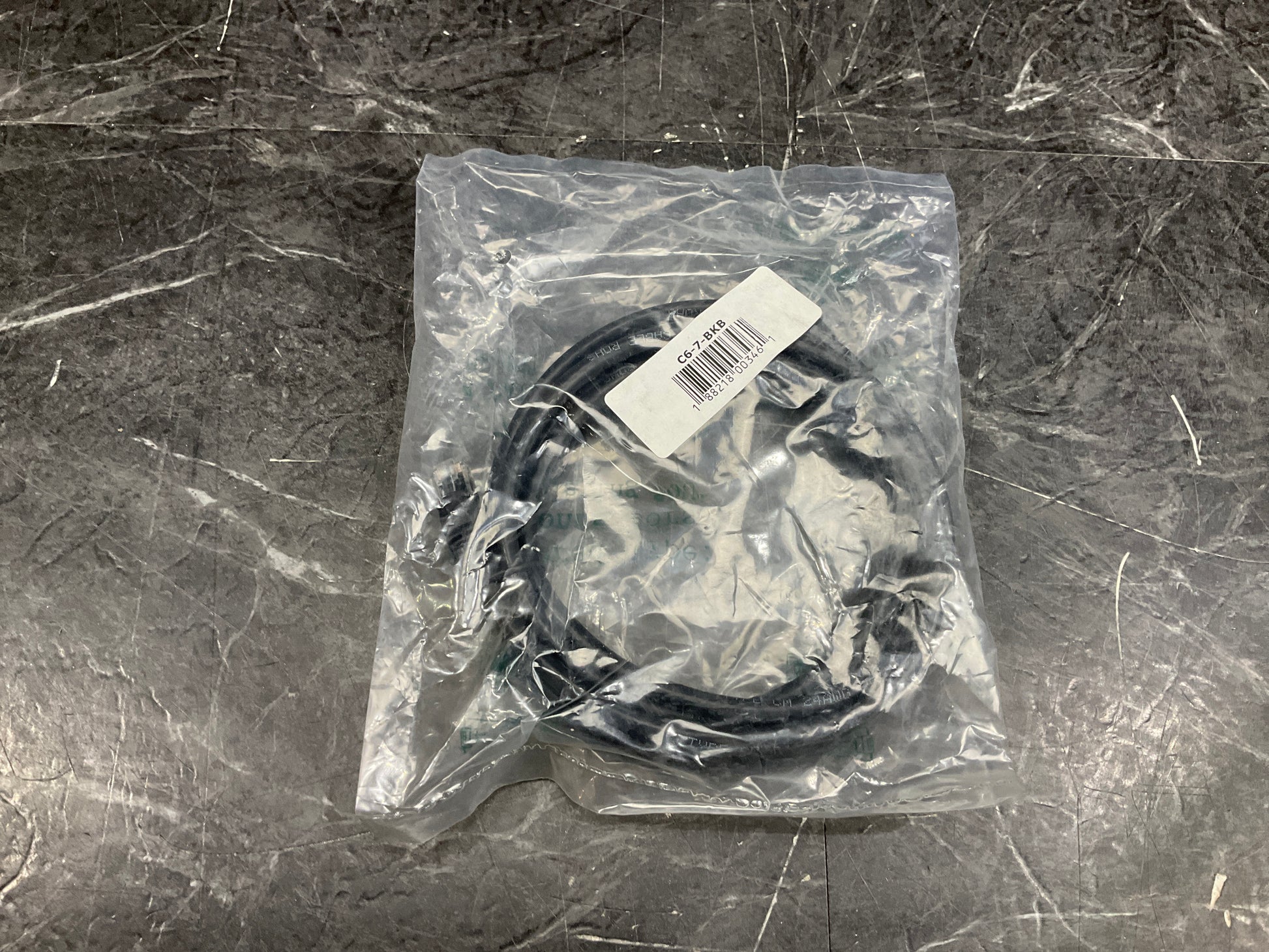 Link-Depot-RJ45-CAT-6-Patch-Cable,-Snagless-Molded---7-Feet--black-