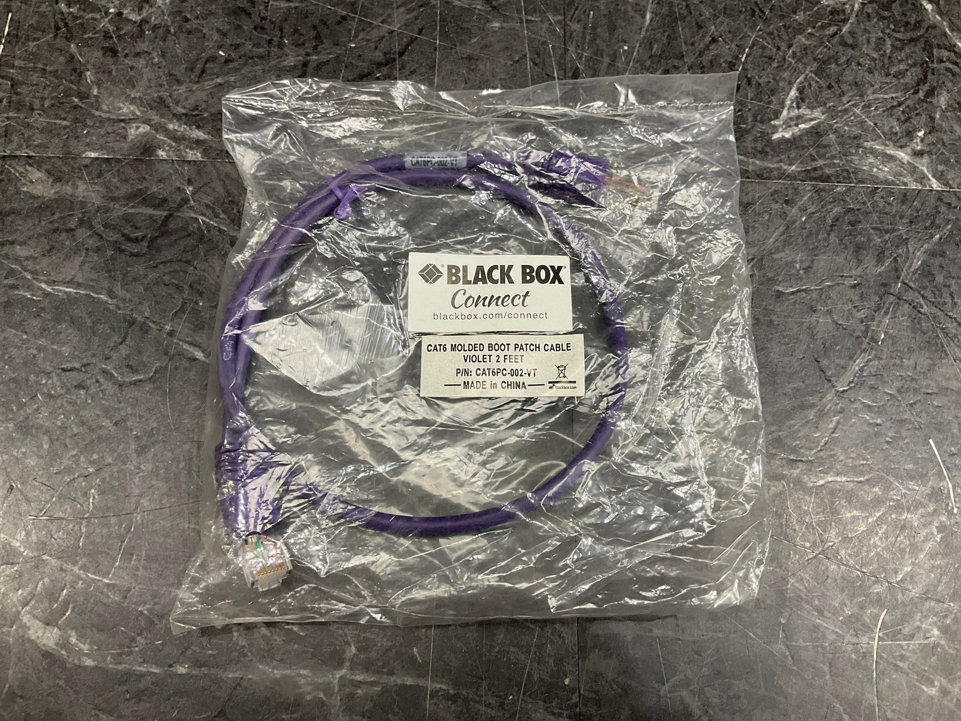 BlackBox-RJ45-CAT-6-Patch-Cable,-Snagless-Molded---2-feet--violet-