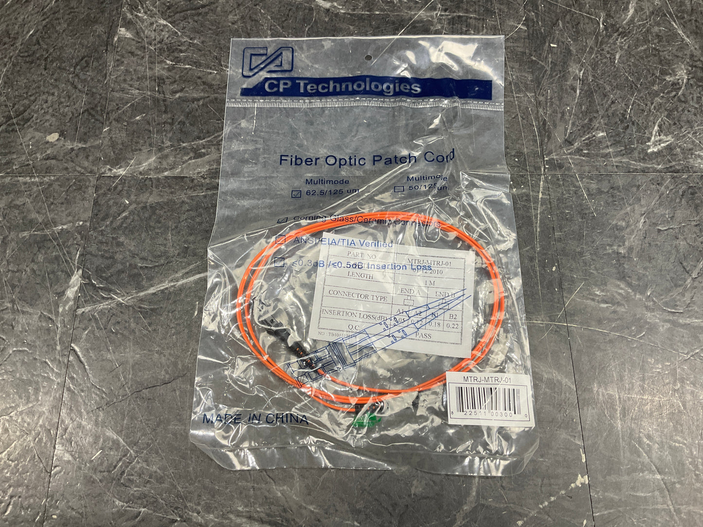 CP-Technologies-MT-RJ-to-MT-RJ-Fiber-Optic-Patch-Cord--1-Meter---orange-