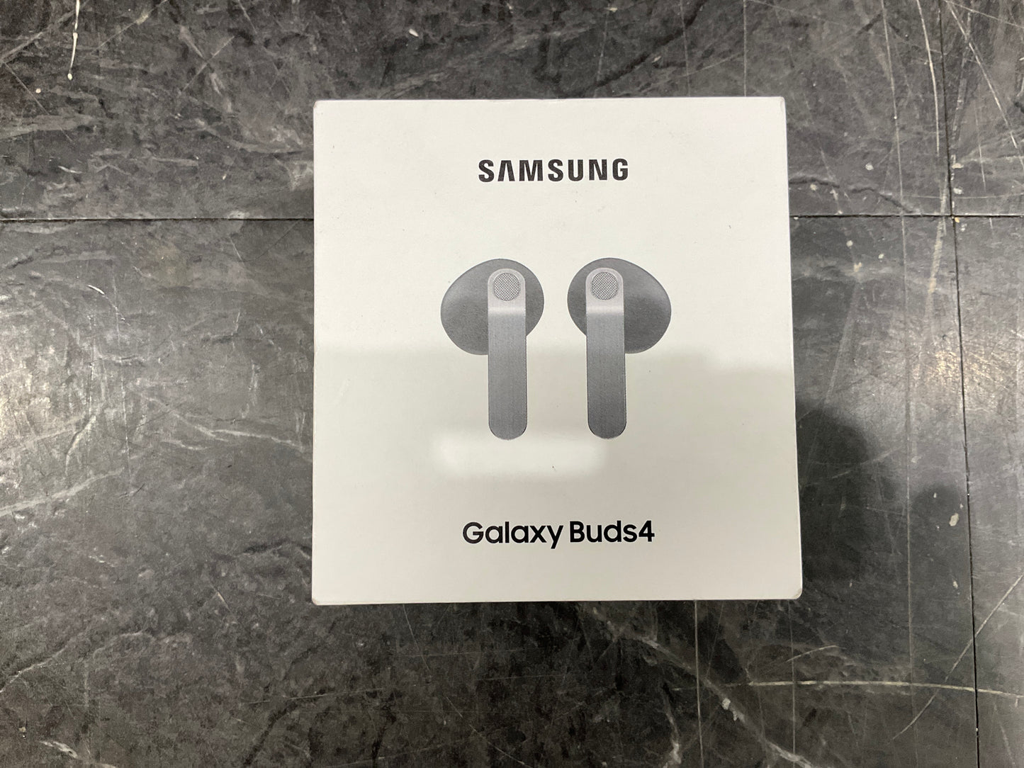Samsung-Galaxy-Buds4--black-