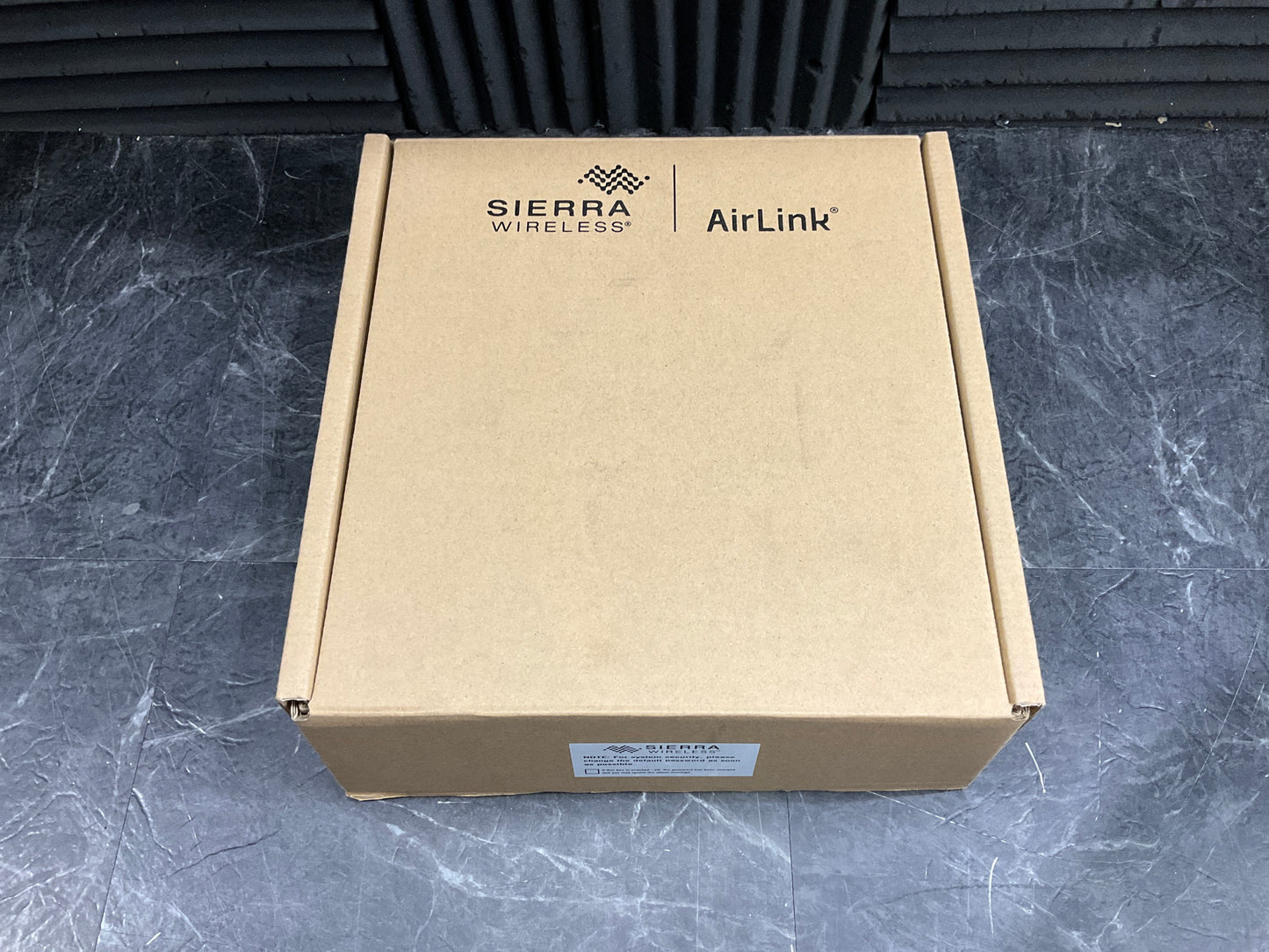 Sierra-Wireless-AirLink-XR80-5G-Router--AirLink-Complete-