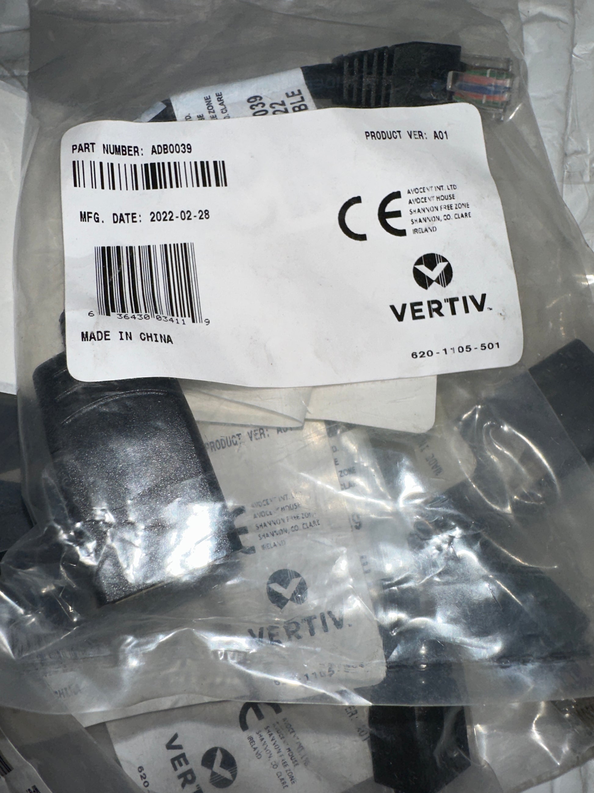 Avocent-Cyclades-Crossover-Adapter