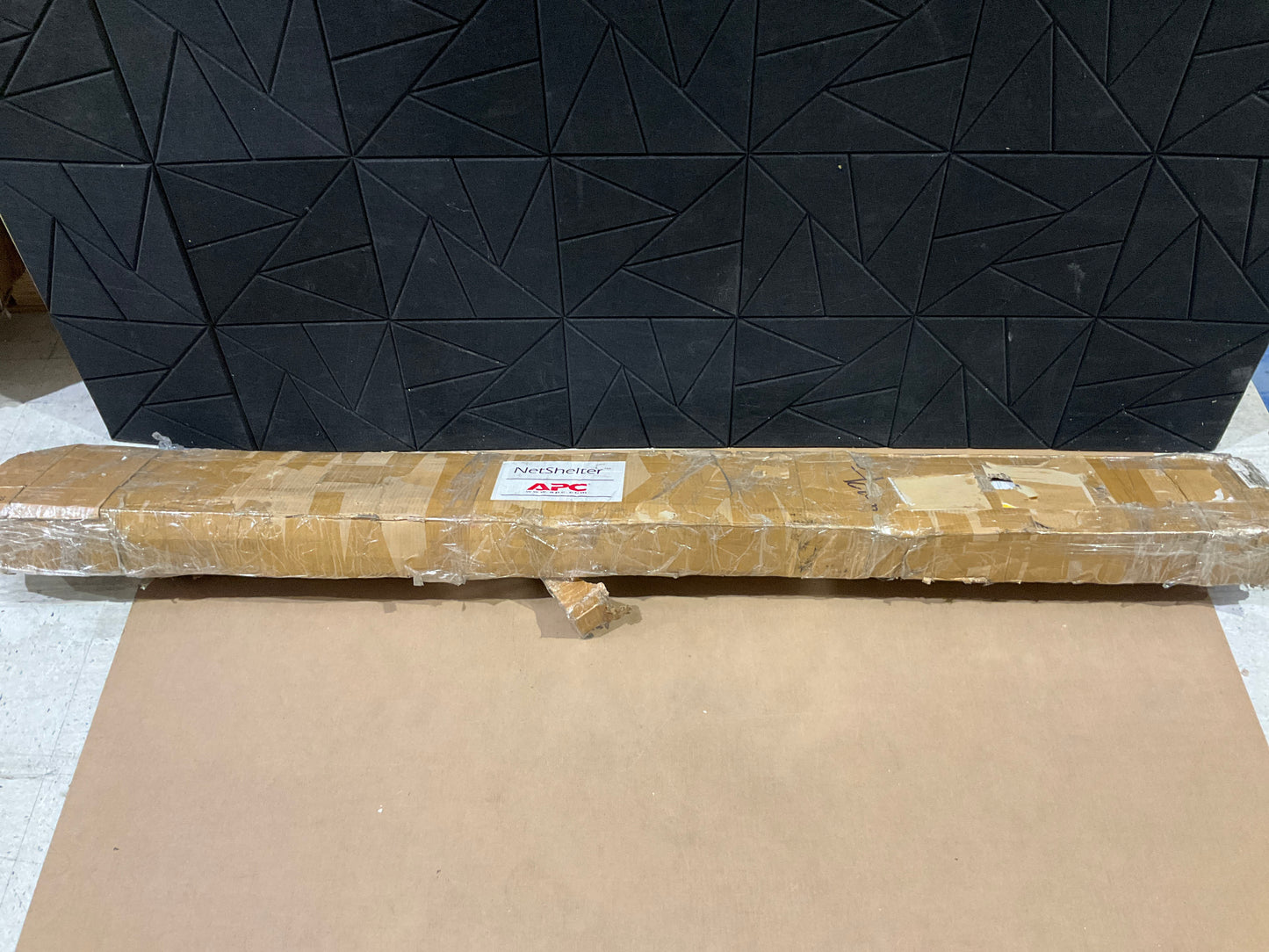 APC-NetShelter-4-Post-Open-Frame-Rack--44U-