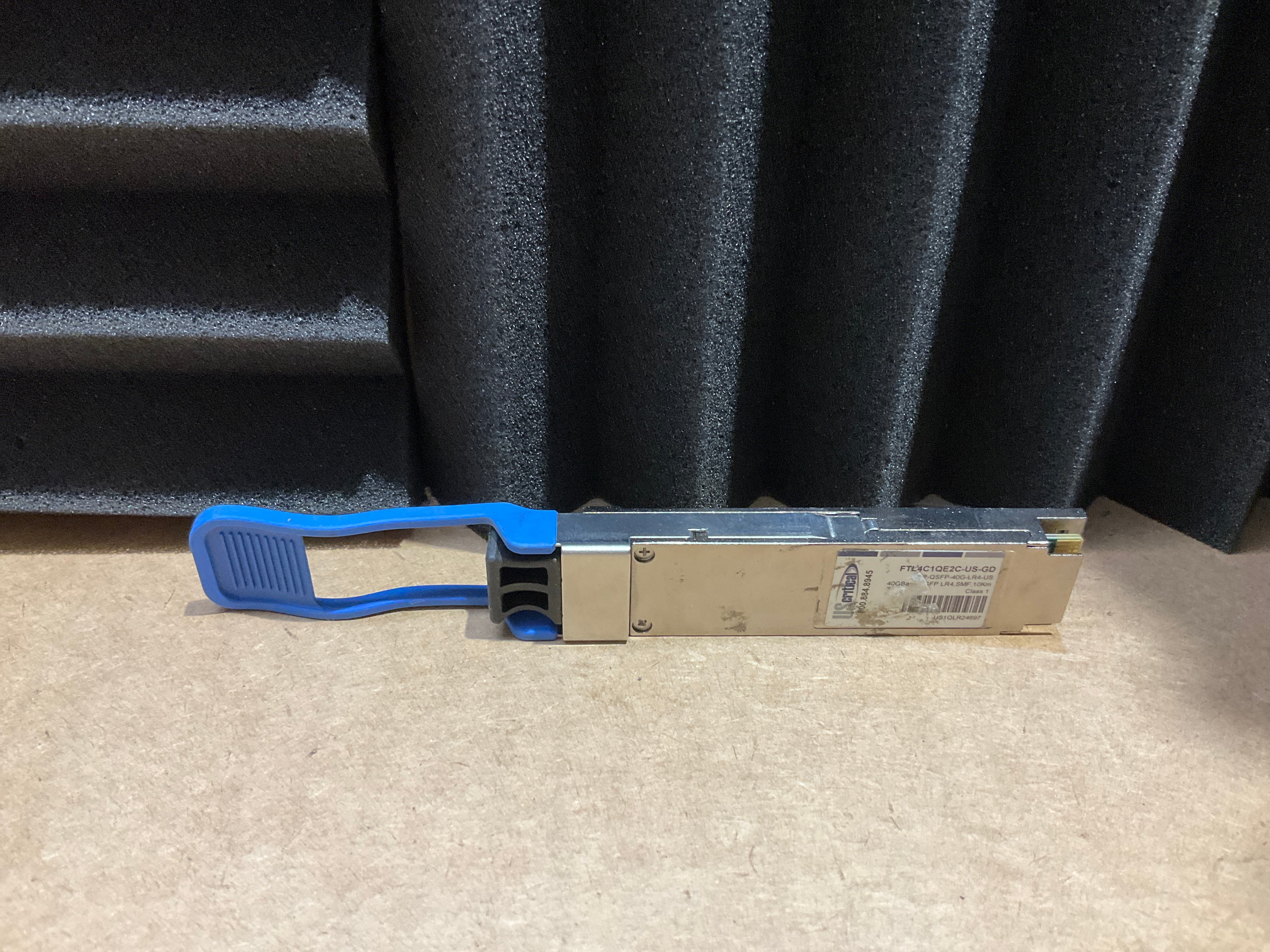 US Critical 40Gb QSFP+ Transceiver – Bstock
