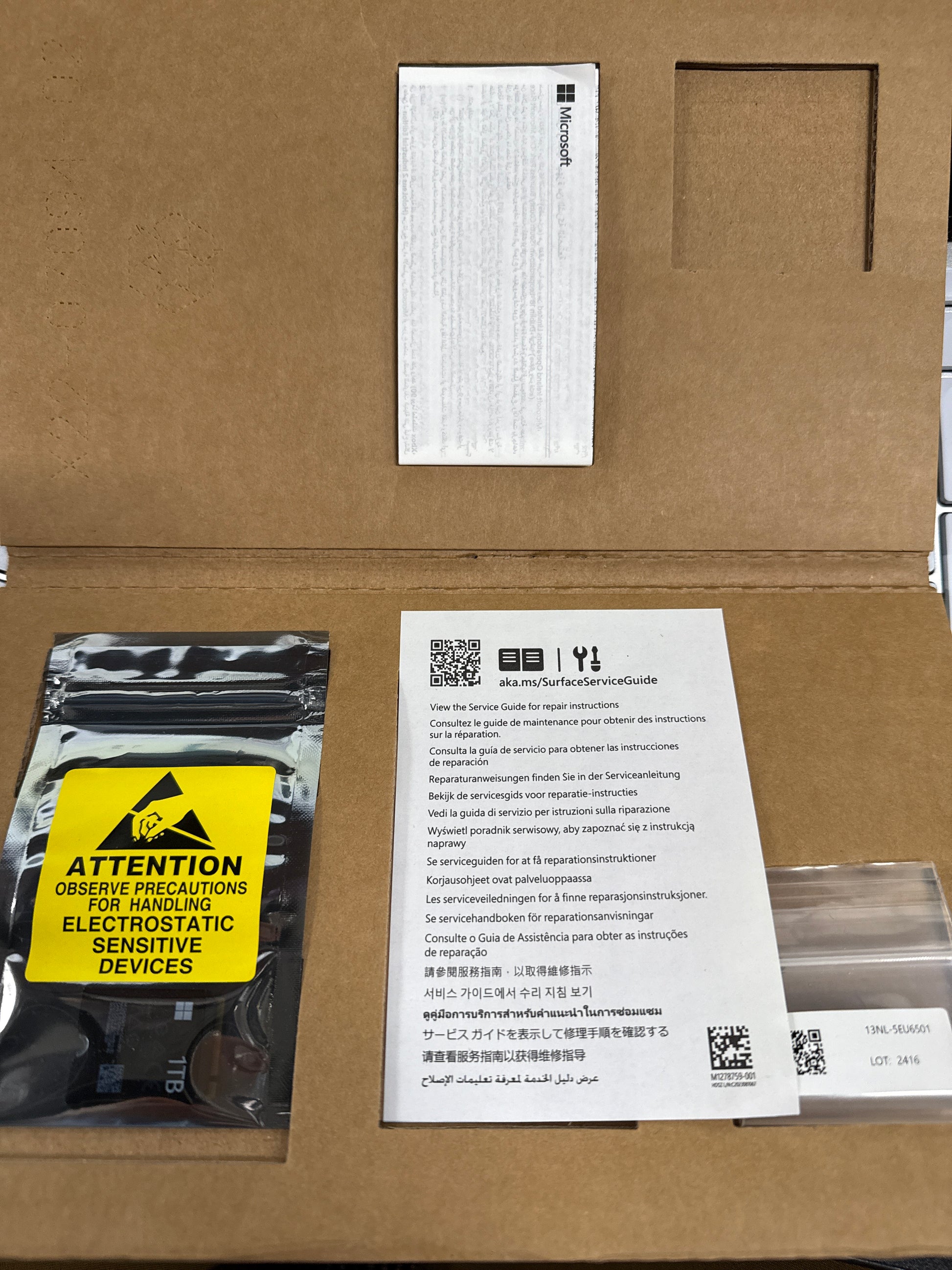 Microsoft-Surface-Pro-8-1TB-SSD