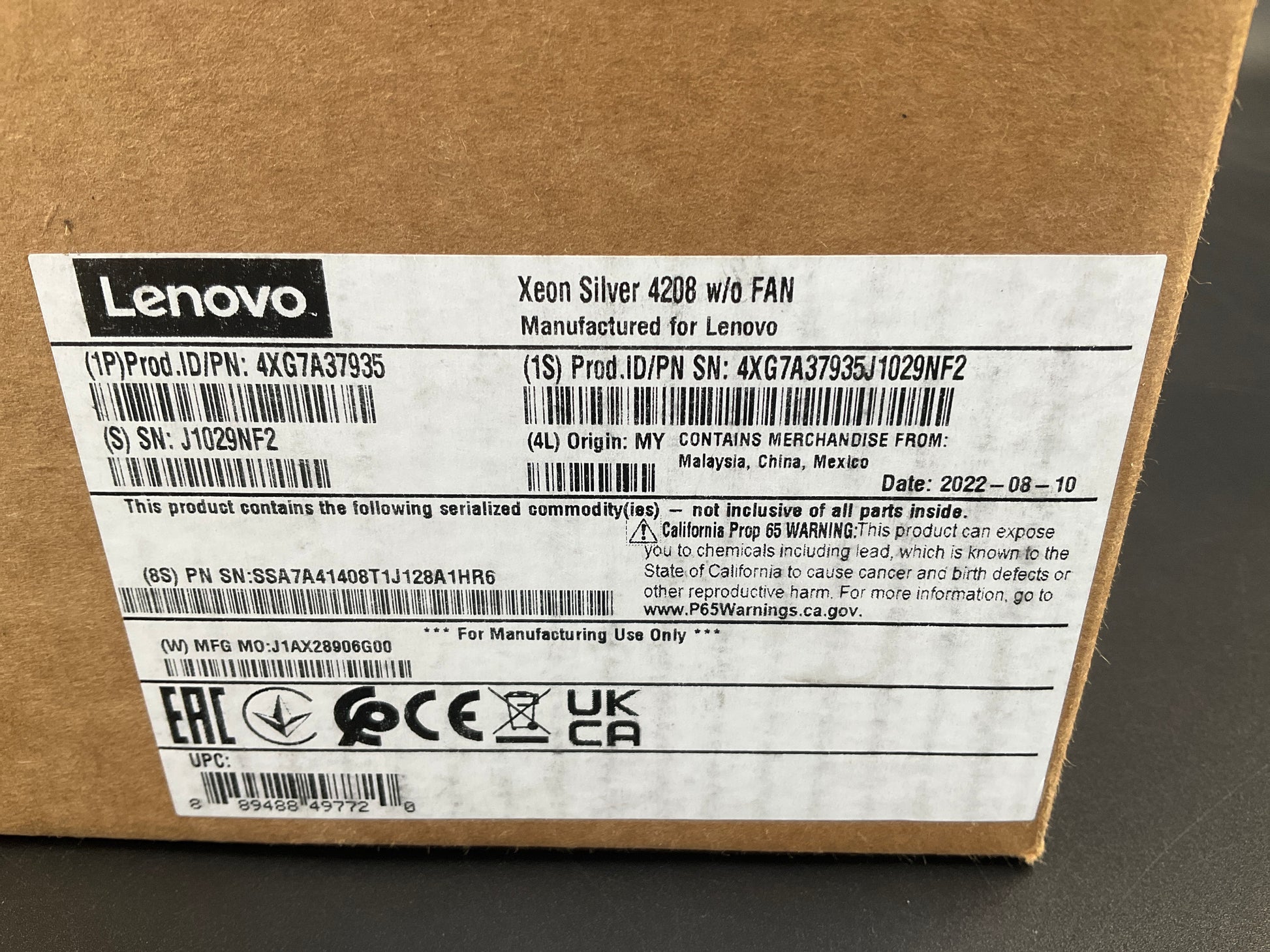 Lenovo-Intel-Xeon-Silver-4208-2100Mhz--11MB-Cache--Octa-Core-Processor--ThinkSystem-SR550-SR650-