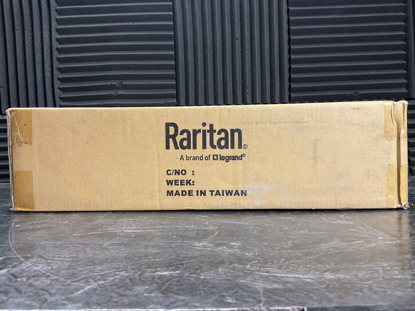 Raritan-Dominion-KX3-16-port-KVM-Switch