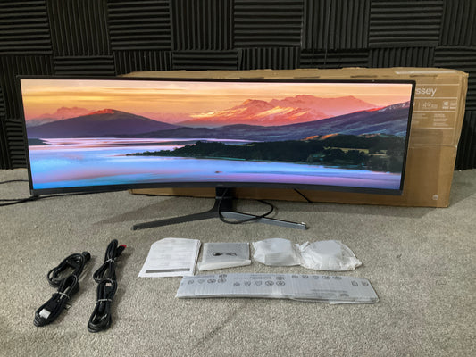 Samsung-C49RG9-49--Curved-LED-LCD-Monitor--Dual-QHD-