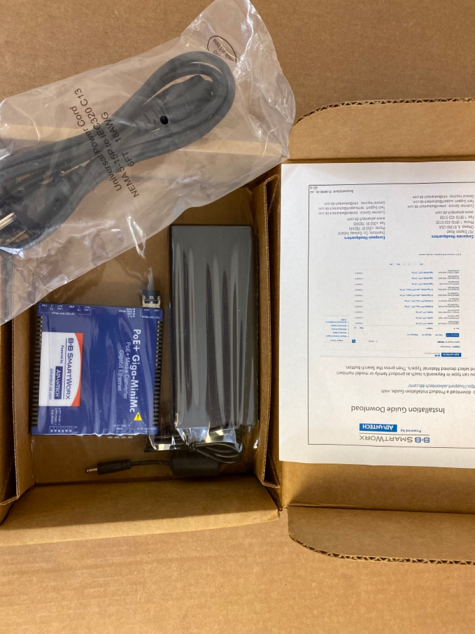 Advantech-Mini-PoE--Media-Converter