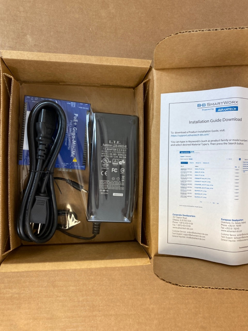 Advantech-Mini-PoE--Media-Converter