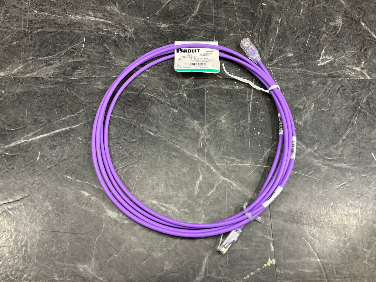 Panduit-CAT-6-Booted,-Snagless-Patch-Cable---9-feet--violet-