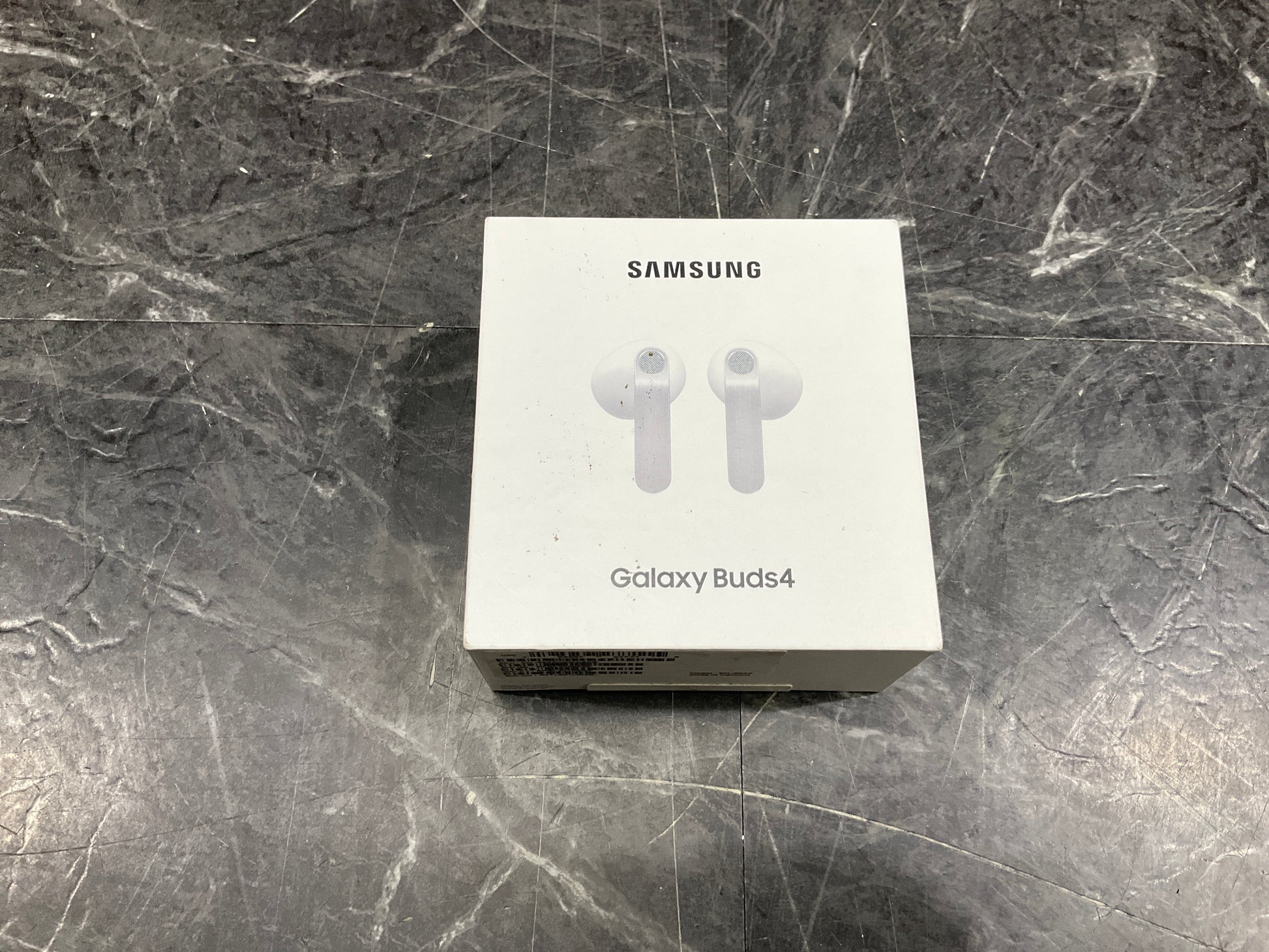 Samsung-Galaxy-Buds4--white-