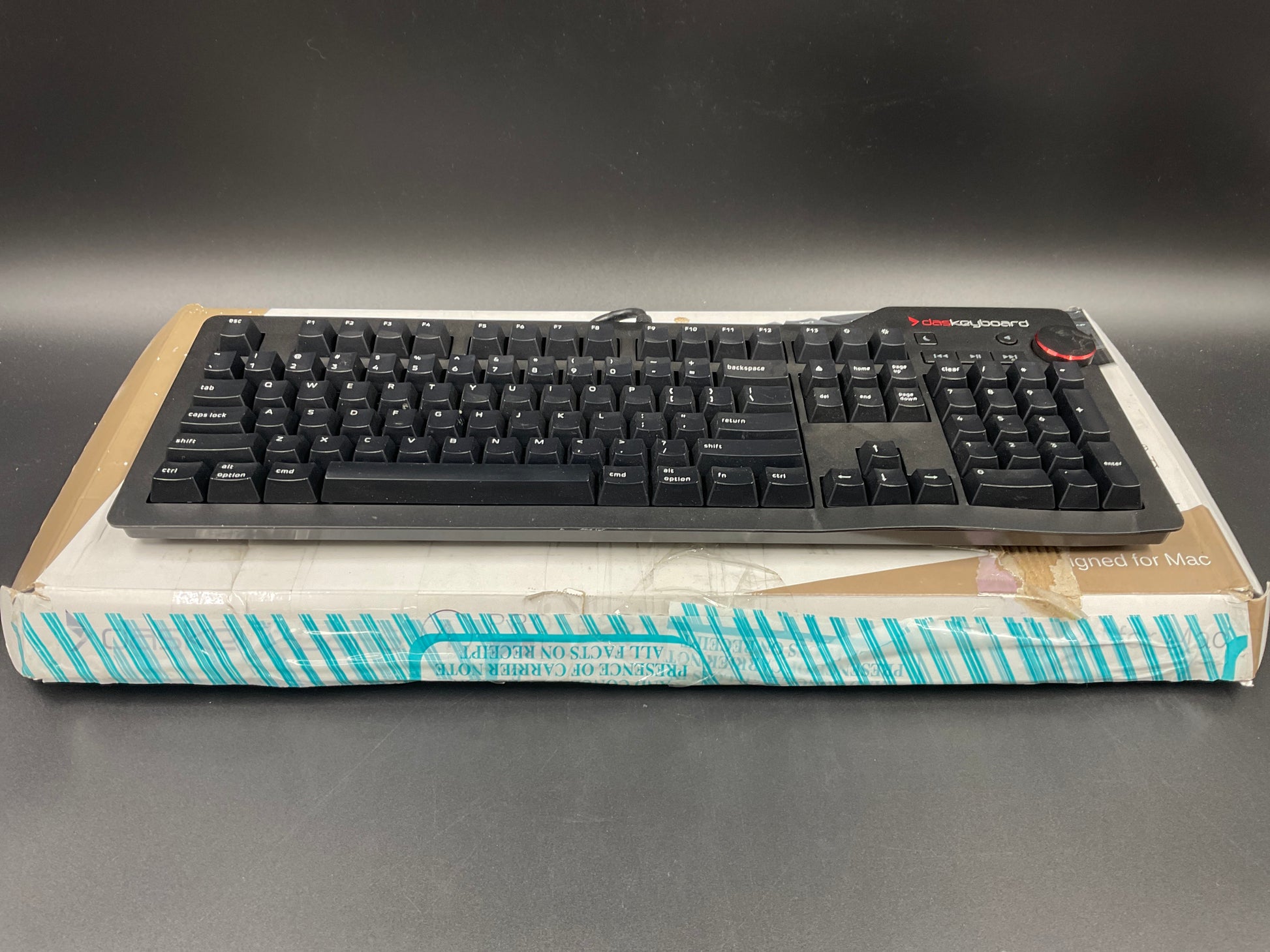 Das-Keyboard-4-Professional--Mac-
