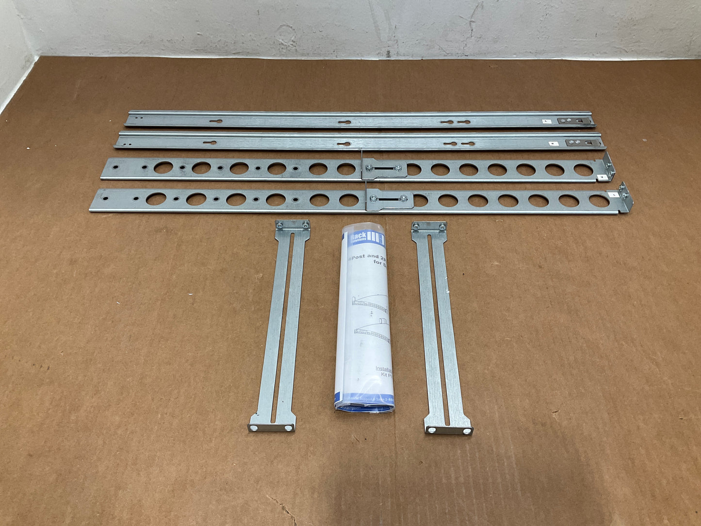 Innovation-First-4-Post-Third-Party-Sliding-Rack-Rail-Kit--Dell-R620-R320-