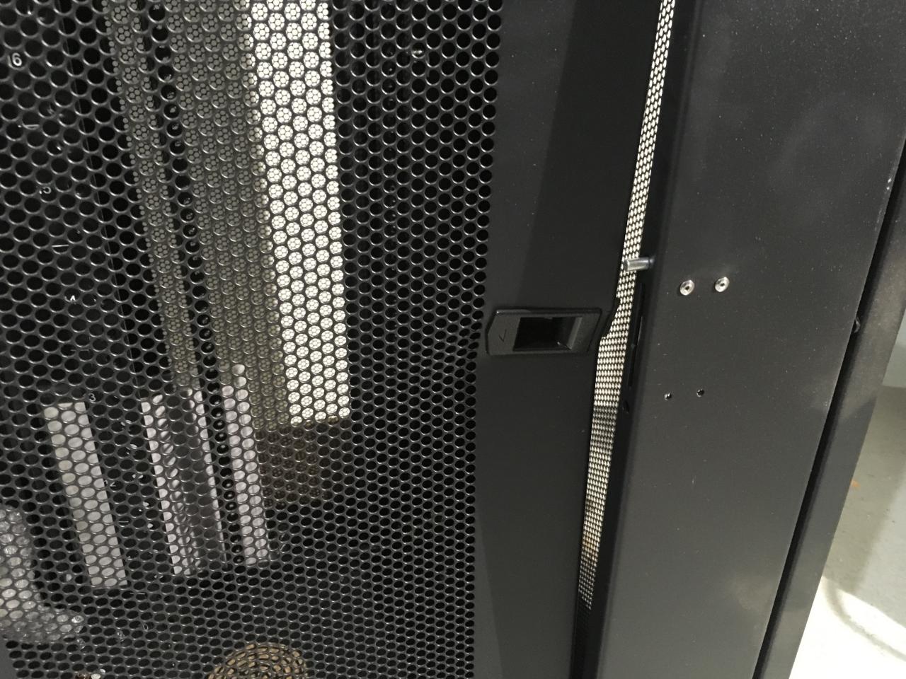 Tripp-Lite-SmartRack-Slim-Wall-Mount-Server-Rack--26U-